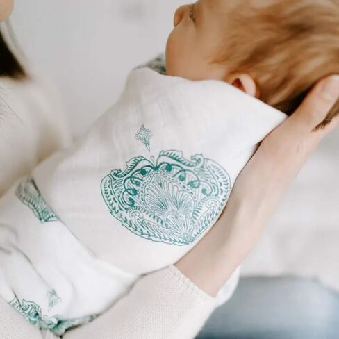 بطانية قماط من aden + anais، بطانيات موسلين بوتيكية للفتيات والفتيان، قماط استقبال الأطفال، مجموعة قماط مثالية لحديثي الولادة والرضع، هدايا استحمام مثالية، فردية، قطرة بيزلي in Kuwait