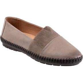 Trotters Women's Ruby Loafer