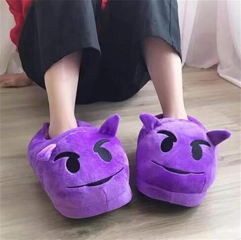 دفء الشتاء من Nevka مع شبشب قطني أنيق يتميز بتصميم Emoji Memes اللطيف وهو ملائم تمامًا للأيام المريحة والراحة غير القابلة للانزلاق in Kuwait