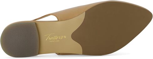 Trotters Women's Evelyn Ballet Flat in Saudi Arabia