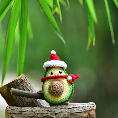 1 Pcs Mini Cute Funny Positive Life Bunny Creative Knitted Animal Holding Card Crochet Easter Birthday Christmas Girls Gift (Guac) in Kuwait