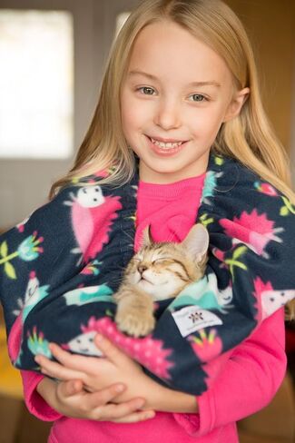 Critter Cuddler Small Animal Carrier and Bonding Pouch Anti-Anxiety Interactive Play Exercise Ring Therapeutic for Pet & Handler Small Dog Cat Hedgehog Travel Sling - Handmade in USA (Paradise Isle) in Saudi Arabia