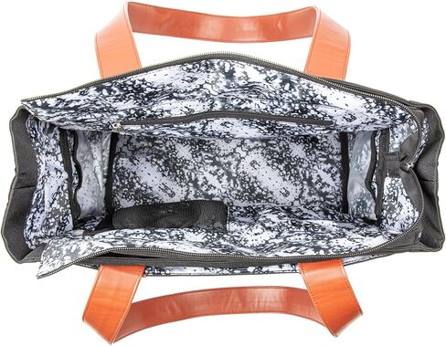 حفاضات وحقيبة حمل للتخزين بمضخة الثدي من دكتور براون - باللونين الأسود والبني in Kuwait