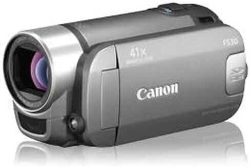 كاميرا فيديو رقمية عالية الدقة من Canon FS11/10/100 وذاكرة مدمجة سعة 8 جيجابايت (متجددة) in Saudi Arabia