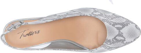 Trotters Women's Keely Pump in Saudi Arabia