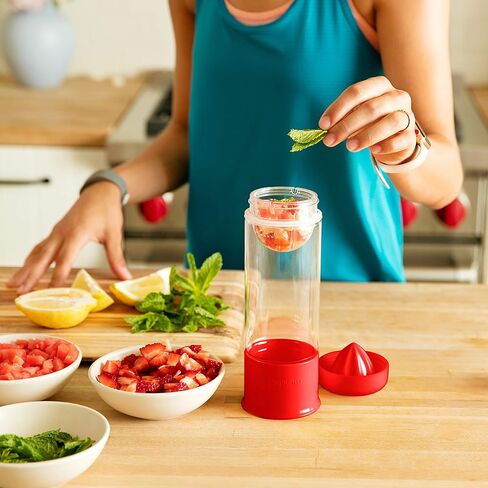 Munchkin® Miracle® 360 Fruit Infuser Water Bottle, 20 Ounce, Red in Saudi Arabia