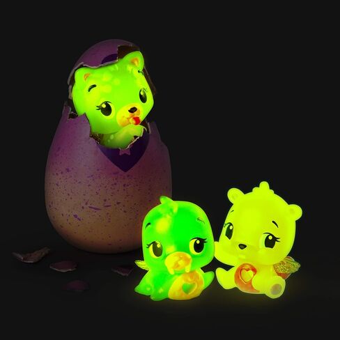Hatchimals CollEGGtibles، نيون نايت جلو 12 عبوة من كرتون البيض مع الموسم الرابع من CollEGGtibles، للأعمار من 5 سنوات فما فوق، حصريًا على أمازون in Kuwait