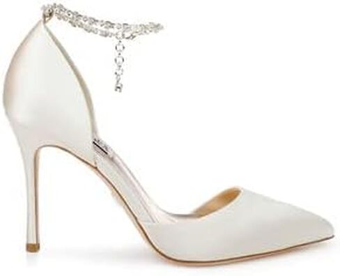 Badgley Mischka Women's Tierra Pump in Saudi Arabia