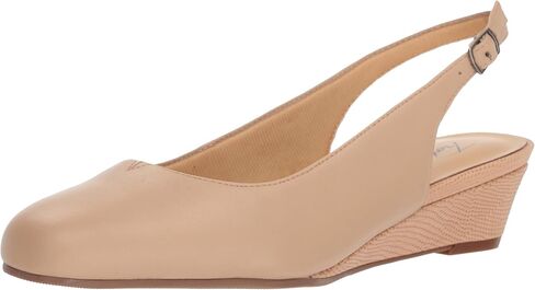 Trotters Women's Lenore Pump in Kuwait