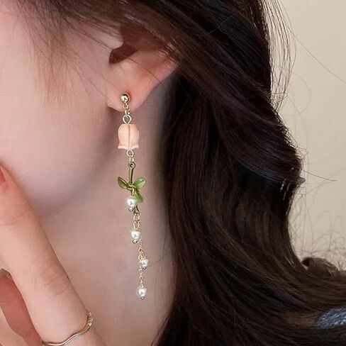 NEWITIN 6 Pairs Flower Clip On Earrings for Women Hypoallergenic Earrings Pearl Leaf Flower Tassel Earrings Statement Long Dangle Earrings Non Piercing Flower Earrings for Women in Saudi Arabia
