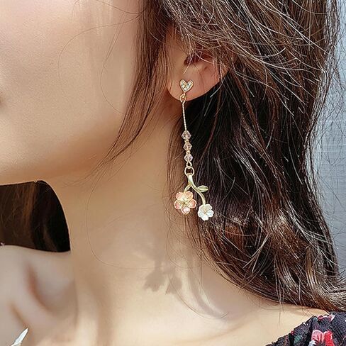 NEWITIN 6 Pairs Flower Clip On Earrings for Women Hypoallergenic Earrings Pearl Leaf Flower Tassel Earrings Statement Long Dangle Earrings Non Piercing Flower Earrings for Women in Saudi Arabia