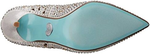 حذاء فستان Sb-Elsa للسيدات باللون الأزرق من Betsey Johnson in Kuwait