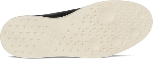 حذاء رياضي نسائي من ECCO Street Lite Common in Kuwait
