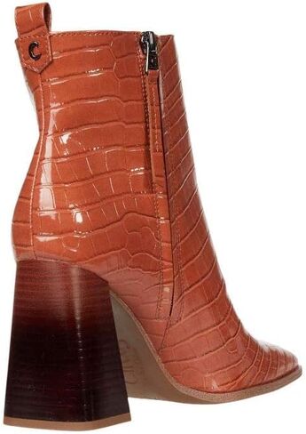 حذاء سيرك نيويورك من Sam Edelman للنساء بطول الكاحل Pascha 2 in Saudi Arabia