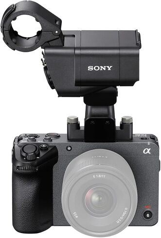 كاميرا سوني FX30 Super 35 Cinema Line مع وحدة مقبض XLR وعدسة E مقاس 11 مم f/1.8 in Saudi Arabia