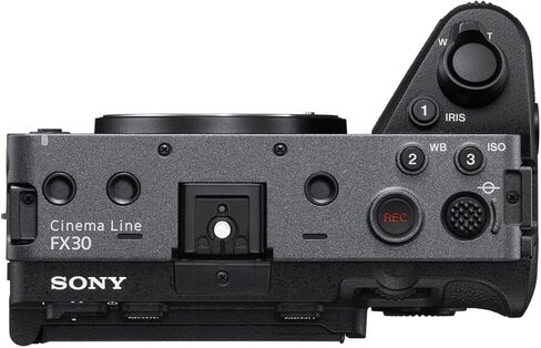 كاميرا سوني FX30 Super 35 Cinema Line مع وحدة مقبض XLR وعدسة E مقاس 11 مم f/1.8 in Saudi Arabia