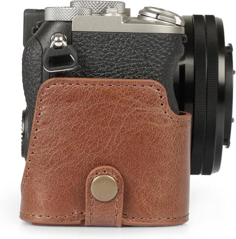 حافظة MegaGear نصف كاميرا من الجلد الطبيعي لهاتف Sony Alpha a7C Mark II - أنيقة وواقية - بني in Saudi Arabia