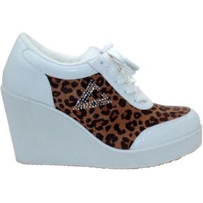 VOLATILE Women's Cash Sneaker