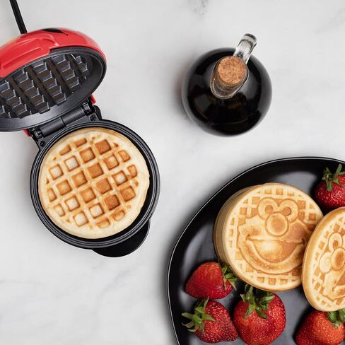 Uncanny Brands My Little Pony Mini Waffle Maker - Kitchen Appliance in Saudi Arabia