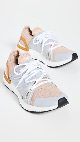 حذاء رياضي Ultraboost 20 للسيدات من أديداس من Stella McCartney in Kuwait