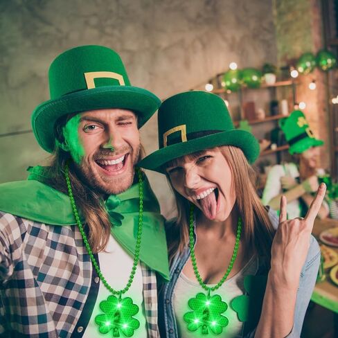 4 قطع من YAXINRUI قلادات خرز شامروك مضيئة، إكسسوارات قلادة عيد القديس باتريك، قلادات شمروخ Led قلادات خرز خضراء معدنية من أجل لوازم حفلات عيد القديس باتريك الأيرلندية in Kuwait