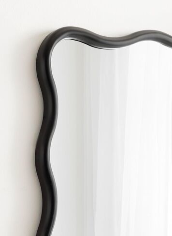 Kate and Laurel Talma Modern Scalloped Rectangle Wall Mirror, 24 x 36, Natural Wood, Rectangular Wavy Mirror for Use as Bathroom Mirror for Over Sink or Cute Nursery Mirror in Saudi Arabia