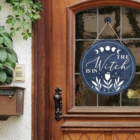 Muktoujaumai Halloween Sign Front Door Decor, Funny Happy Halloween Witch Round Hanging Sign Decor Gothic Home Wall Wooden Decorations Witchy Wood Sign for Porch, Spooky Season Decor in Saudi Arabia