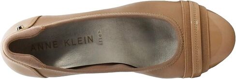 حذاء للسيدات من الجلد من Anne Klein Sport in Kuwait