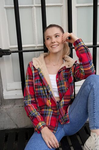 ZAFUL Women's Plaid Fleece Lined Hooded Jacket Button Up Oversized Fuzzy Coat Checkered Flannel Hoodie Jacket in Saudi Arabia