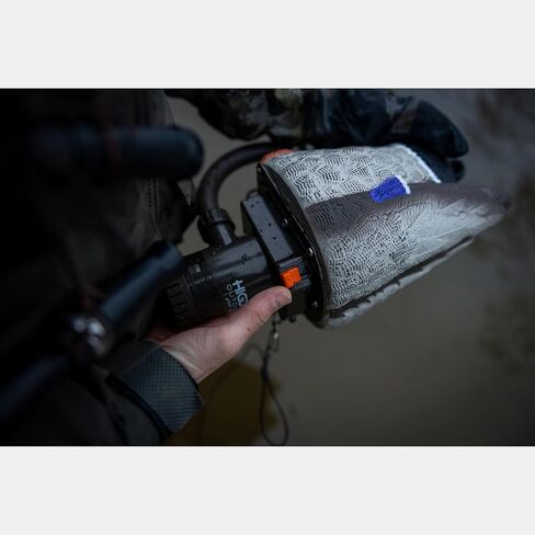 Higdon Outdoors Pulastor PRO | Motion Waterfowl Decoy | Compatible in Fresh Salt and Brackish Water | Spraying Rocking and Feeding Motion in Saudi Arabia