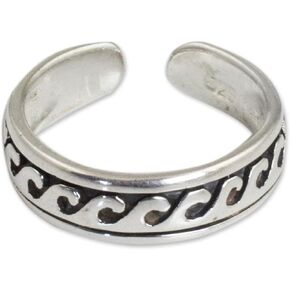 NOVICA Artisan Handmade Sterling Silver Toe Ring Modern No Stone Thailand Bohemian [1.8 in L (end to End) x 0.2 in W] ' Beach Beauty'