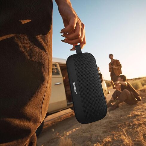 مكبر صوت بلوتوث محمول Bose New SoundLink Flex (الجيل الثاني)، مكبر صوت محمول خارجي مع صوت هاي فاي، عمر بطارية يصل إلى 12 ساعة، مقاوم للماء والغبار، أسود in Saudi Arabia