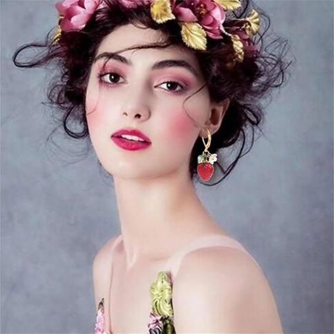 أقراط فراولة ثلاثية الأبعاد للنساء لطيف مصنوع يدويًا من الراتنج نابض بالحياة فاكهة حمراء فراولة متدلية أقراط متدلية صيفية هدايا مجوهرات عيد الميلاد (HOOP) in Kuwait
