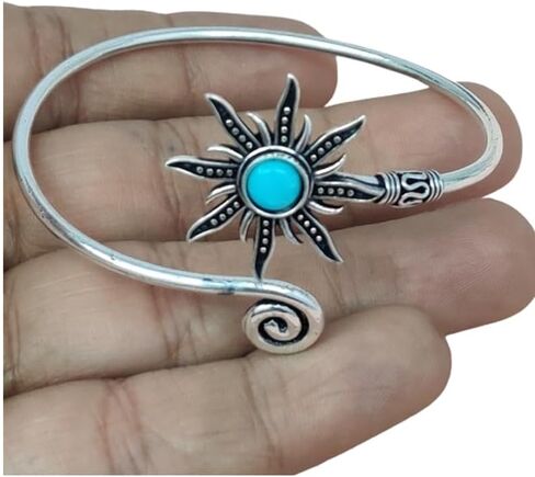 سوار Sunburst الفضي، سوار يد من حجر الأوبال، سوار يد حلزوني، سوار من الأحجار الكريمة، هدية مجوهرات بوهيمية للشمس in Kuwait