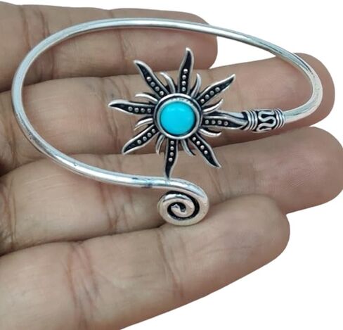 سوار Sunburst الفضي، سوار يد من حجر الأوبال، سوار يد حلزوني، سوار من الأحجار الكريمة، هدية مجوهرات بوهيمية للشمس in Kuwait