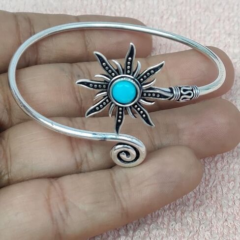 سوار Sunburst الفضي، سوار يد من حجر الأوبال، سوار يد حلزوني، سوار من الأحجار الكريمة، هدية مجوهرات بوهيمية للشمس in Kuwait