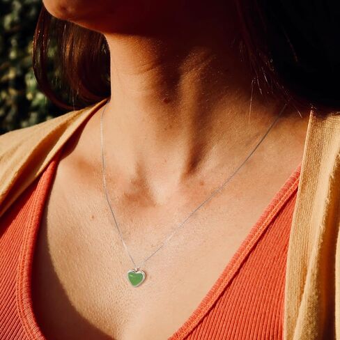 SmileBelle Red Heart Necklace Carnelian Necklace for Women, Red Stone Heart Pendant Necklace for Girls, Heart Jewelry as Cute Lover Necklace for Teen For Anniversary Birthday Gifts for Her in Saudi Arabia