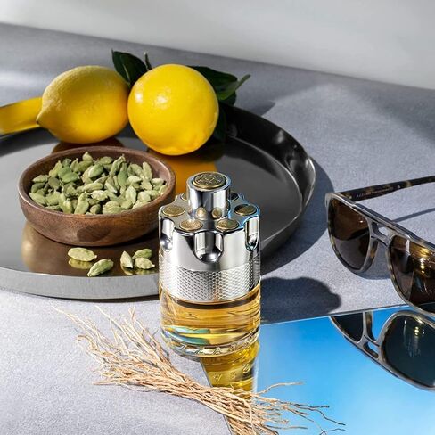 Azzaro Wanted Eau de Toilette - Vibrant & Irresistible Mens Cologne - Woody, Citrus & Spicy Fragrance - Fresh Notes of Cardamom, Lemon, Vetiver - Everyday Wear - Luxury Perfumes for Men in Saudi Arabia