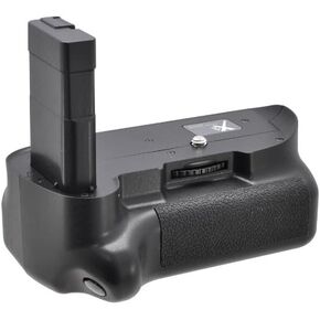 Xit XTCG5DIII Pro Series Battery Power Grip for Canon EOS 5D Mark III Digital SLR Cameras (BG-E11) (Black) in Kuwait