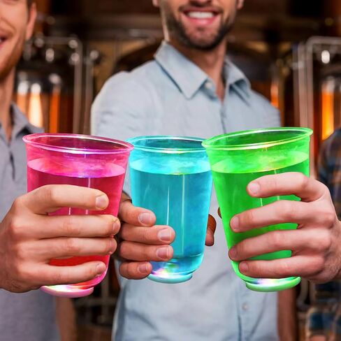مجموعة أكواب الحفلات المتوهجة مكونة من 24 كوبًا مضيء لتزيين أعياد الميلاد، سعة 16 أونصة، أكواب متعددة الألوان تتوهج في الظلام مع ملصقات أرقام، أكواب بلاستيكية للاستعمال مرة واحدة لحفلات النيون، والكريسماس، ورأس السنة، والعطلات، وما إلى ذلك in Kuwait