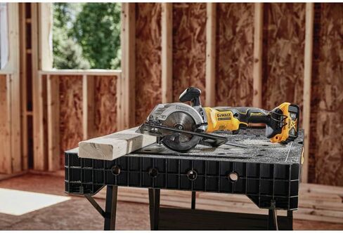 طقم منشار دائري DEWALT ATOMIC 20V MAX*، مقاس 4-1/2 بوصة (DCS571P1) in Saudi Arabia
