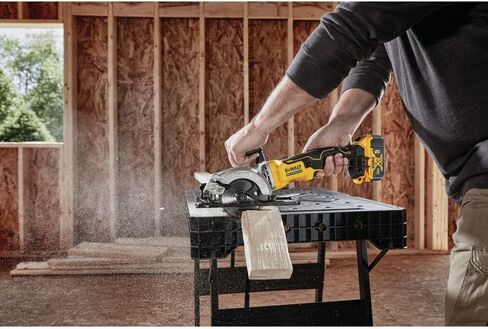 طقم منشار دائري DEWALT ATOMIC 20V MAX*، مقاس 4-1/2 بوصة (DCS571P1) in Saudi Arabia