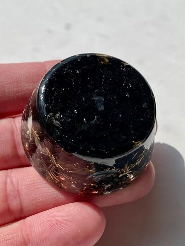 Shungite واحد كريستال صغير برج باستر Orgone مولد الطاقة تراكم أداة هدية مثالية!!!! أورجونيت العديد من المكونات الجميلة! (الشونجيت) in Saudi Arabia