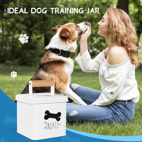 حاوية مكافآت الكلاب، مجموعة من جرة مكافآت الكلاب مكونة من قطعتين مع أغطية معدنية، حامل مكافآت الكلاب لطاولة المطبخ، حاوية مكافآت الحيوانات الأليفة، حاوية تخزين طعام الكلاب - ملعقة معدنية معلقة in Kuwait