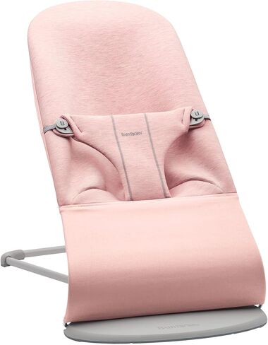 BabyBjörn Transat Bliss، إطار رمادي، جيرسي ثلاثي الأبعاد، وردي فاتح - محمول، يصل إلى 13 كجم in Kuwait