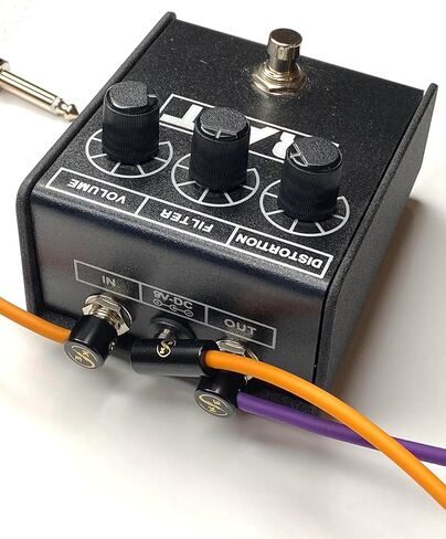 Solderless Guitar Pedal Patch Cable Kit 6 Pack to Make Custom Length Cables for Pedalboard in Saudi Arabia
