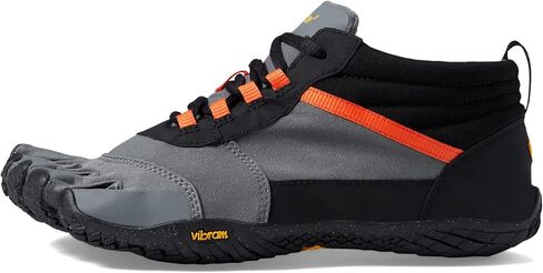 حذاء Vibram الرجالي V-Trek Military/Black المعزول للمشي لمسافات طويلة in Kuwait