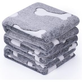1 Pack 3 Pet Blankets Super Soft Dog Blanket Warm Sleep Mat Bone/Love/Star Print Fleece Blanket for Small Medium Large Dogs and Cats(Small 23"x15")