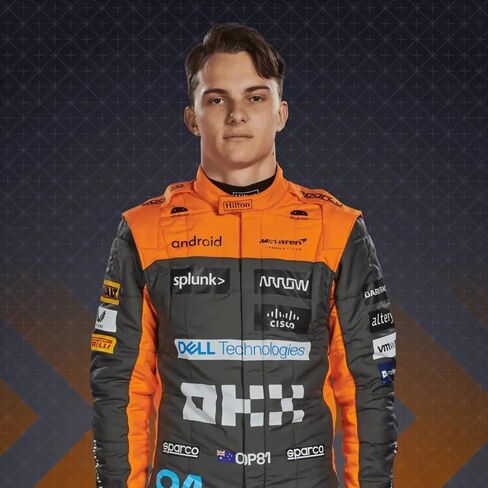 JODIYAAH Bburago P2 British GP Mclaren 2023 F1 MCL60 81# أوسكار بياستري فورمولا ريسينغ سبيكة سيارة دييكاست موديل (MCL60 81#) in Kuwait