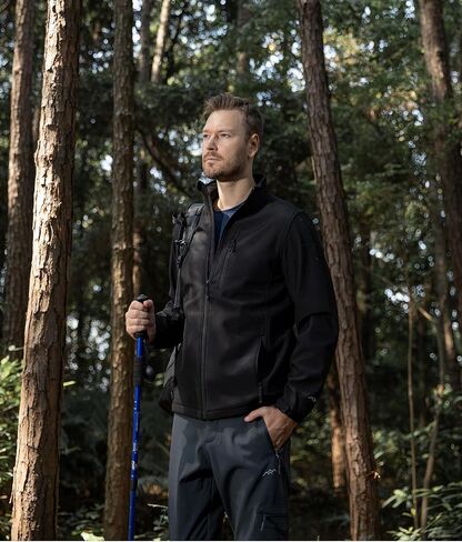TRAILSIDE SUPPLY CO. Men's Softshell Fleece-Lined Jackets/Winter Outdoor Coats/Windbreaker/Medium-Weight Water-Repellent in Kuwait